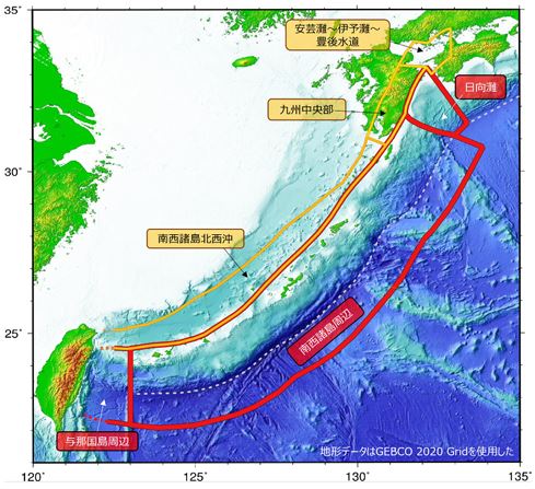 南海トラフ巨大地震の想定震源域に隣接する日向灘や南西諸島などで、マグニチュード（M）8級の巨大地震が起き得るとする新たな長期評価を、政府の地震本部が公表した（上図）。2004年に初公表した同地域の長期評価ではM8級は想定されなかったが、東日本大震災を踏まえて見直された。また日本海南西部の海底活断層の長期評価も初めて行われ、30年以内にM7以上の地震が起きる確率が活断層としては高い8～13％とされた。東日本大震災から11年の3月、福島県沖・岩手県沖の地震が再び私たちの“備え”を揺らした――まさに「常在揺動」、次に備えを！ 
