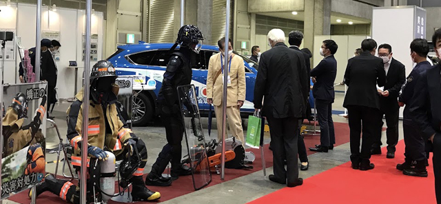 法務省矯正局特別機動警備隊の特別車両と装備